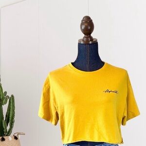 Alphalete cropped tee